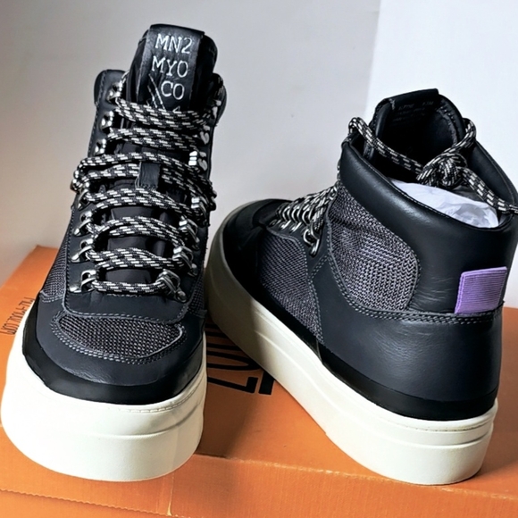 Miz Mooz Alpyne Sneakers Women's size 8.5 Slate Gray Leather NWB Mid/Hi.- New w - Picture 1 of 12